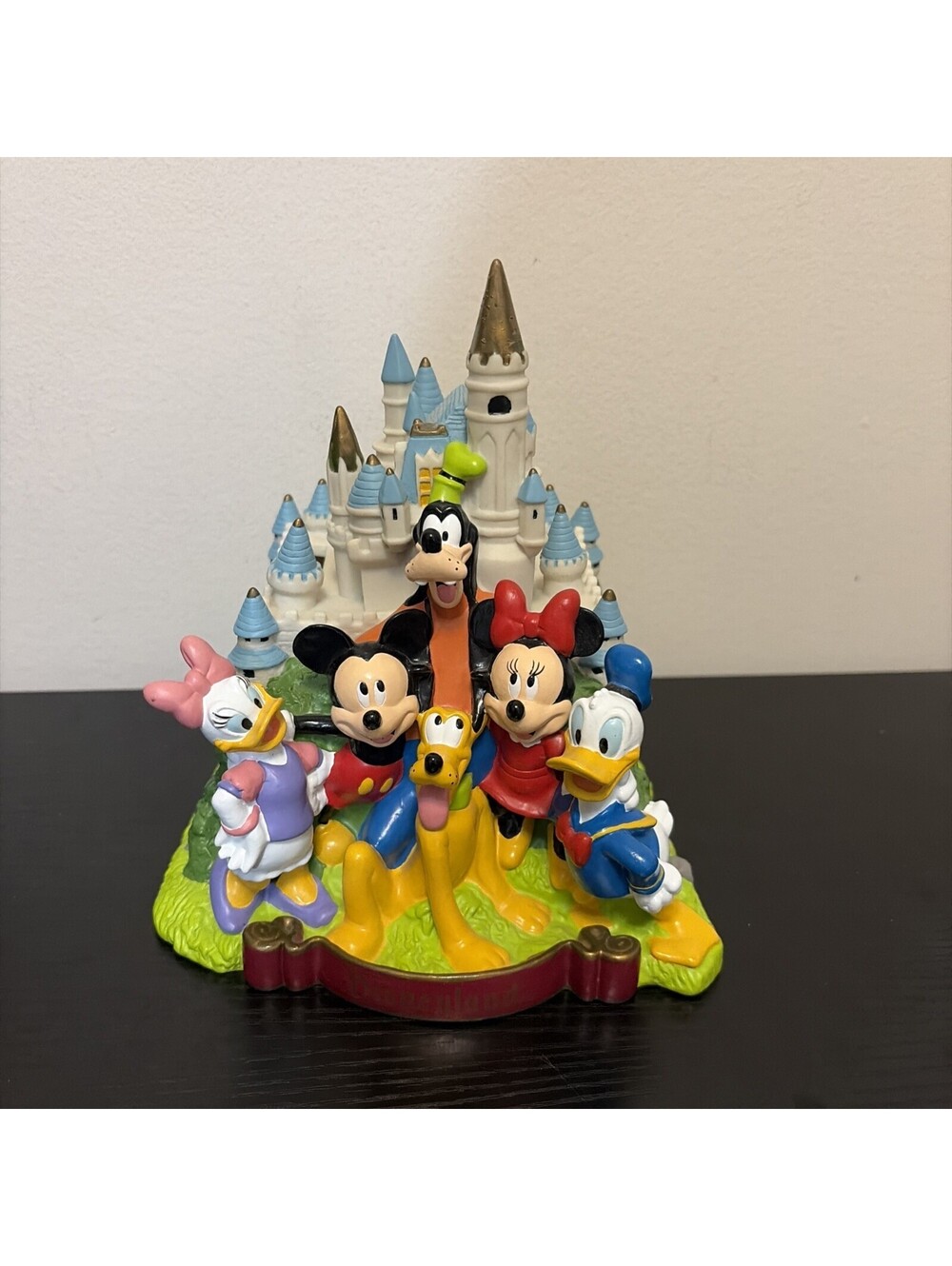 Disney Disneyland Castle Piggy Coin Bank Mickey Minnie Donald Daisy Goofy Pluto
